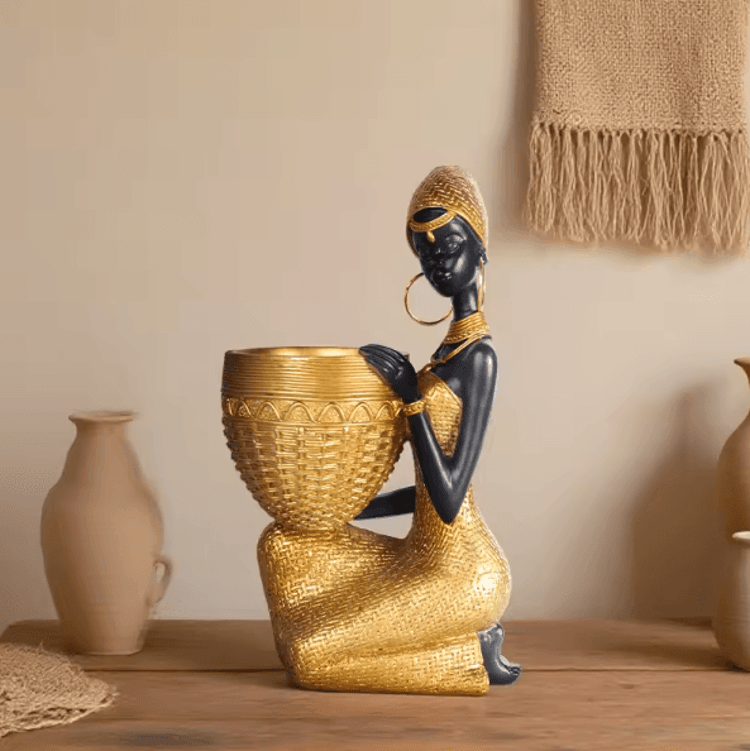 Decorative Girl Holding Tray Figurine – Resin Storage Sculpture for Home & Office Décor