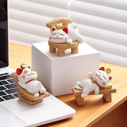 Lucky Lying Cat Figurine – Wealth-Attracting Ornament for Office Desk & Home Decor